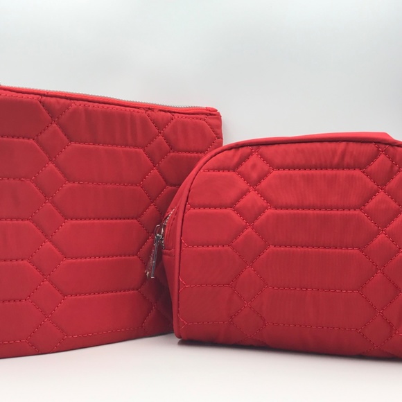 NWOT Aimee Kestenberg 3 Piece Red Travel Cosmetics/Hygiene Products Travel Set - Picture 2 of 12